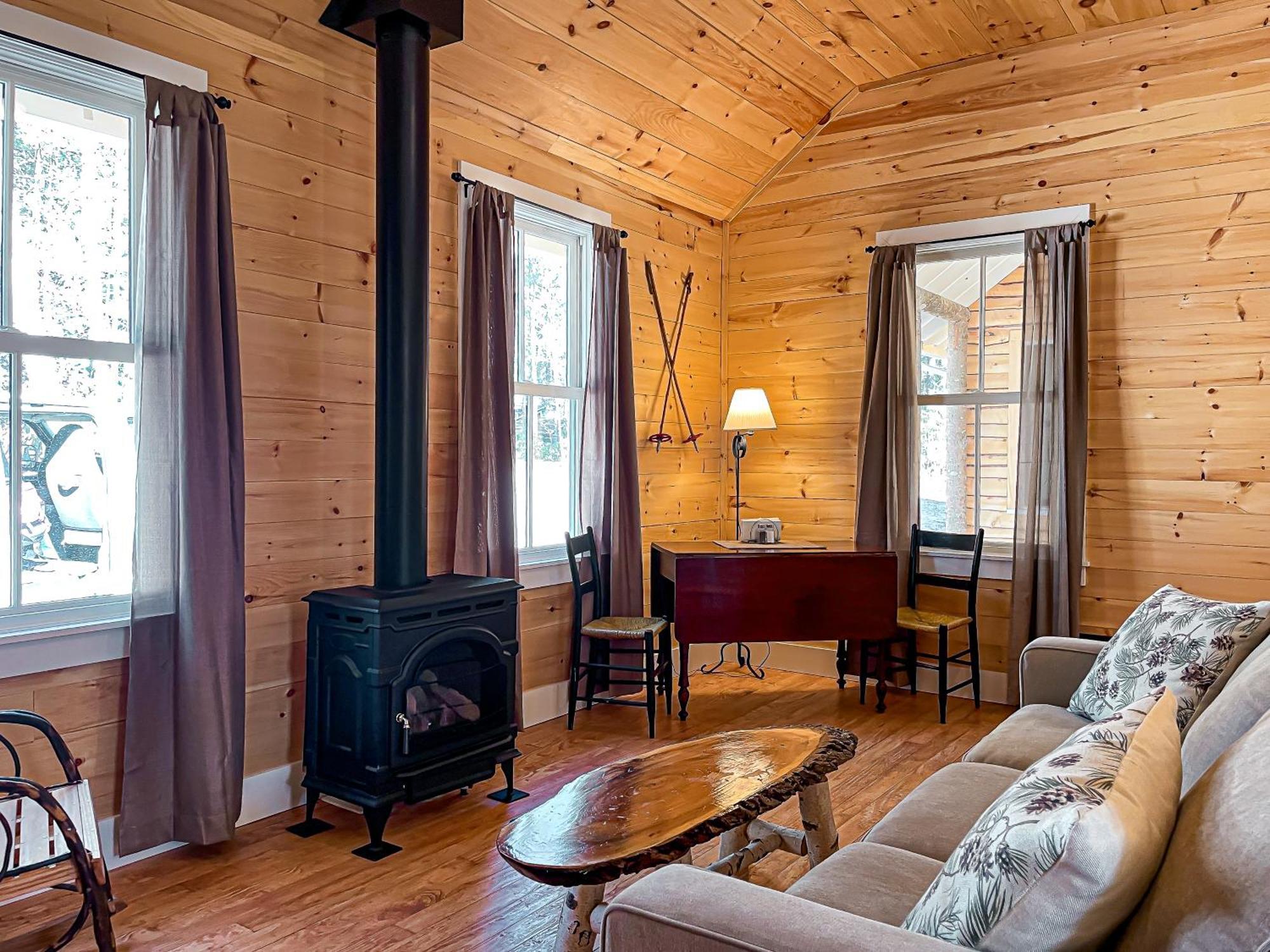 Hotel White Pine Camp à Paul Smiths Chambre photo