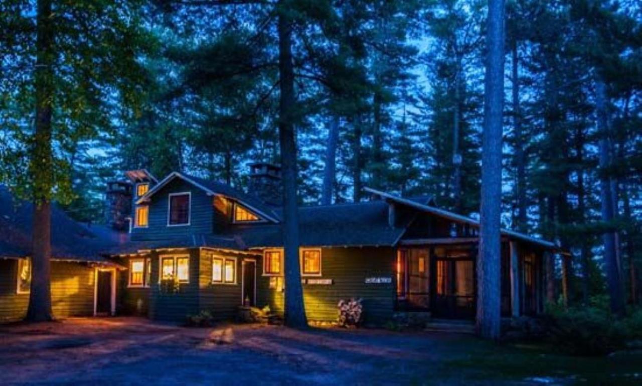 Hotel White Pine Camp à Paul Smiths Extérieur photo